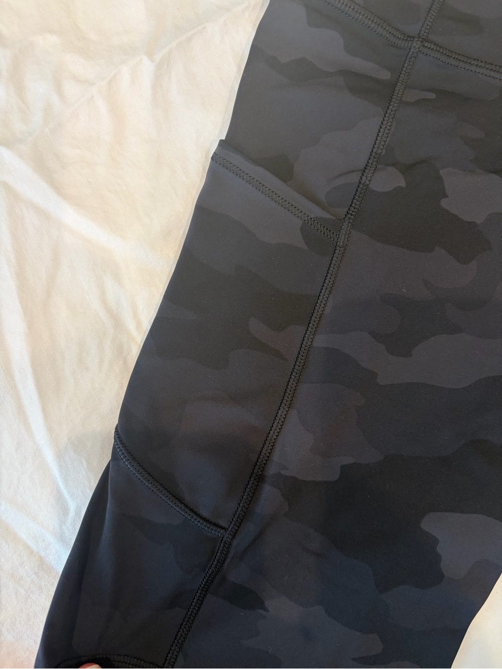 Lululemon Fast and Free 6” Black Camo Biker Shorts - Picture 3 of 6
